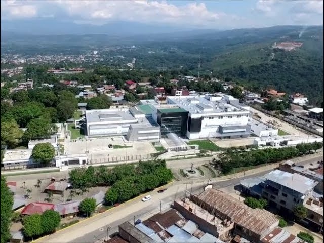  Contraloría detecta irregularidades en construcción de hospital de Tarapoto