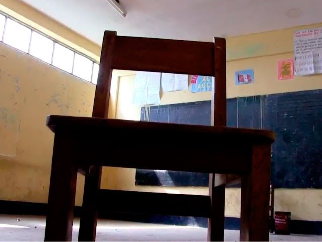  Colegio que se desploma de a pocos en la ciudad de Lamas